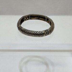 Ashlee Taylor Silver-Tone Bracelet Celtic Knot Design Hinged Womens Jewelry